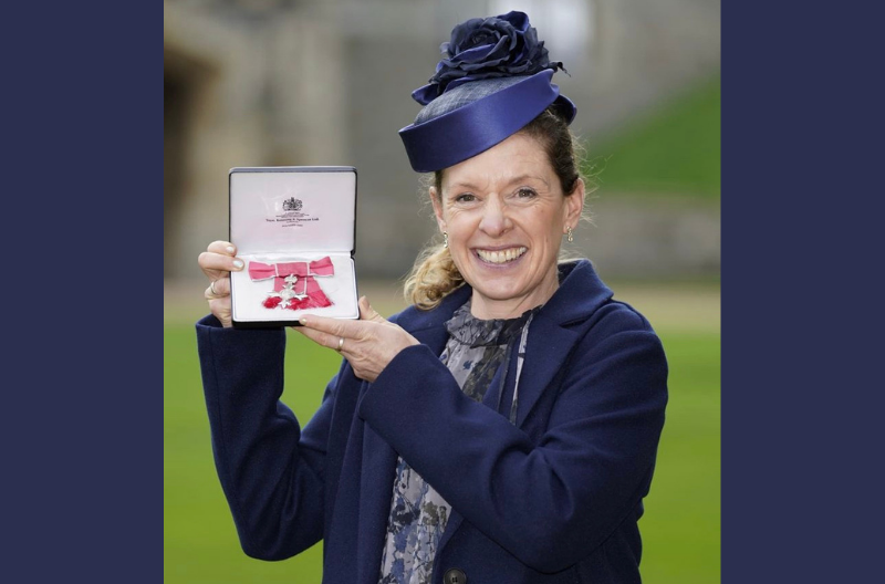Kelda Wood MBE receives her honour from The Princess Royal