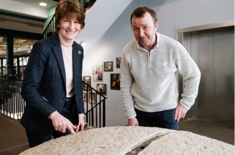 Shropshire Lord-Lieutenant, Anna Turner with Artist Paul Kennedy, making her mark on the Covid-19 Commemorative sculpture for Shropshire