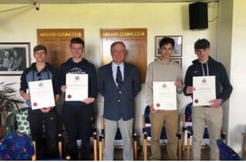 Midland Gliding Club Scholarship Award Students with instructor Andy Rands