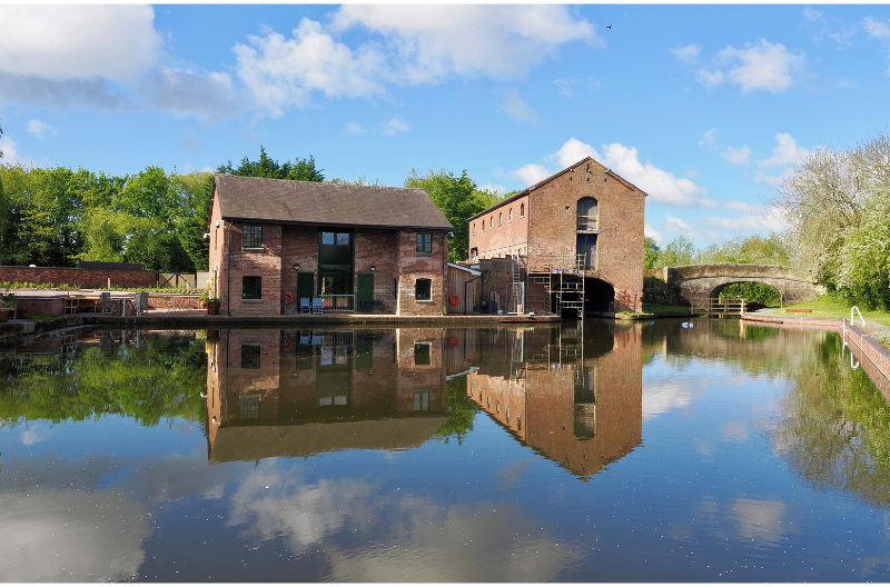 Duke of Gloucester visits Wappenshall Wharf, Shropshire
